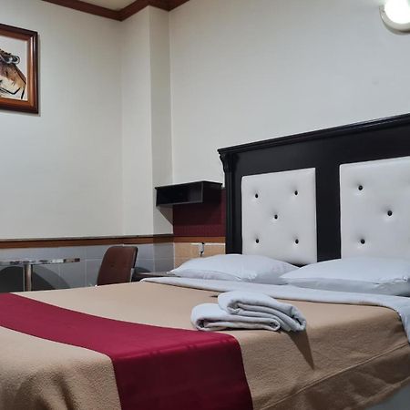 Tiger Hotel آنغلوس المظهر الخارجي الصورة