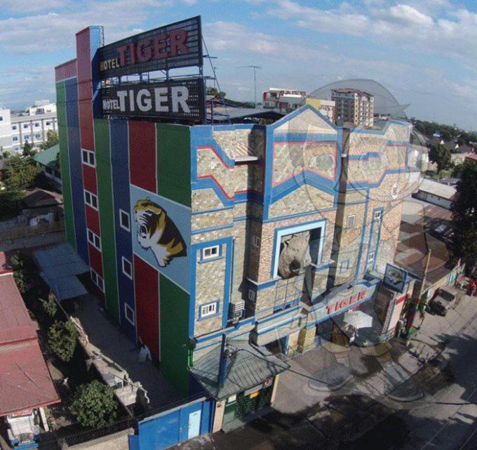 Tiger Hotel آنغلوس المظهر الخارجي الصورة